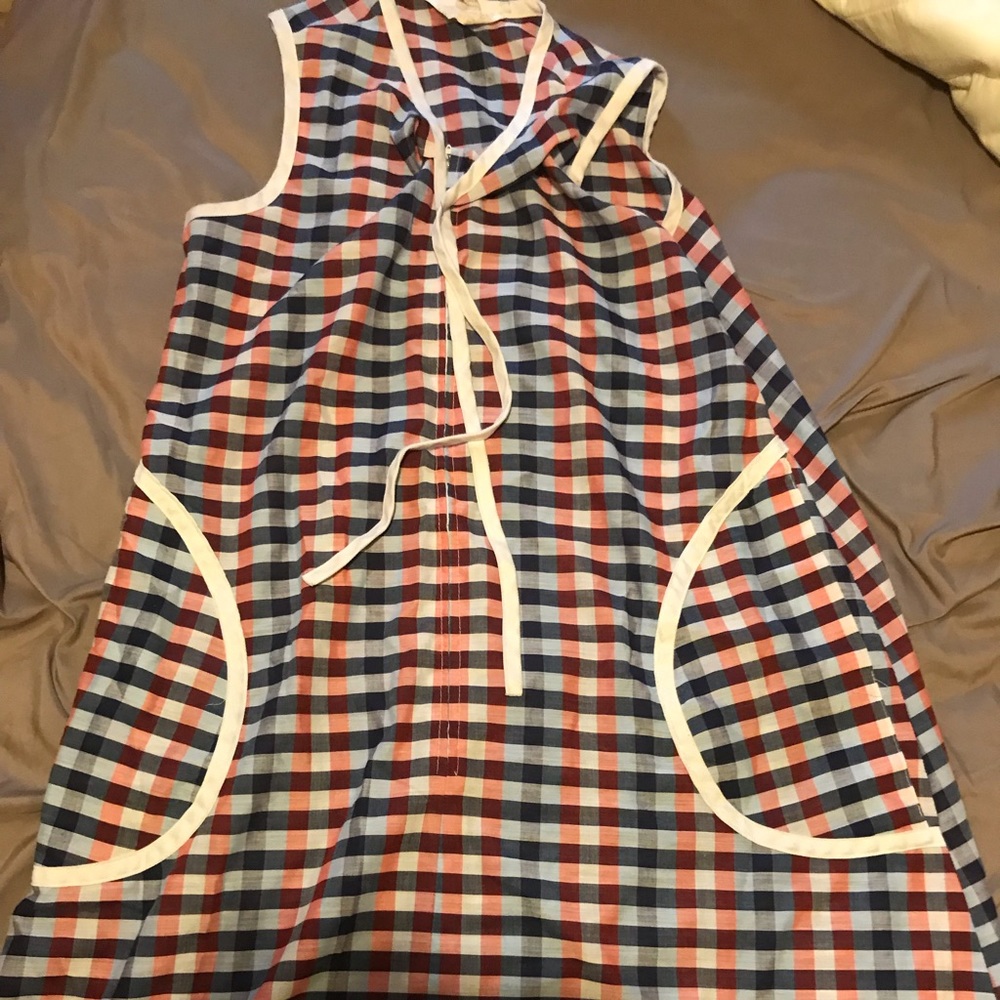 Red white and blue shift dress